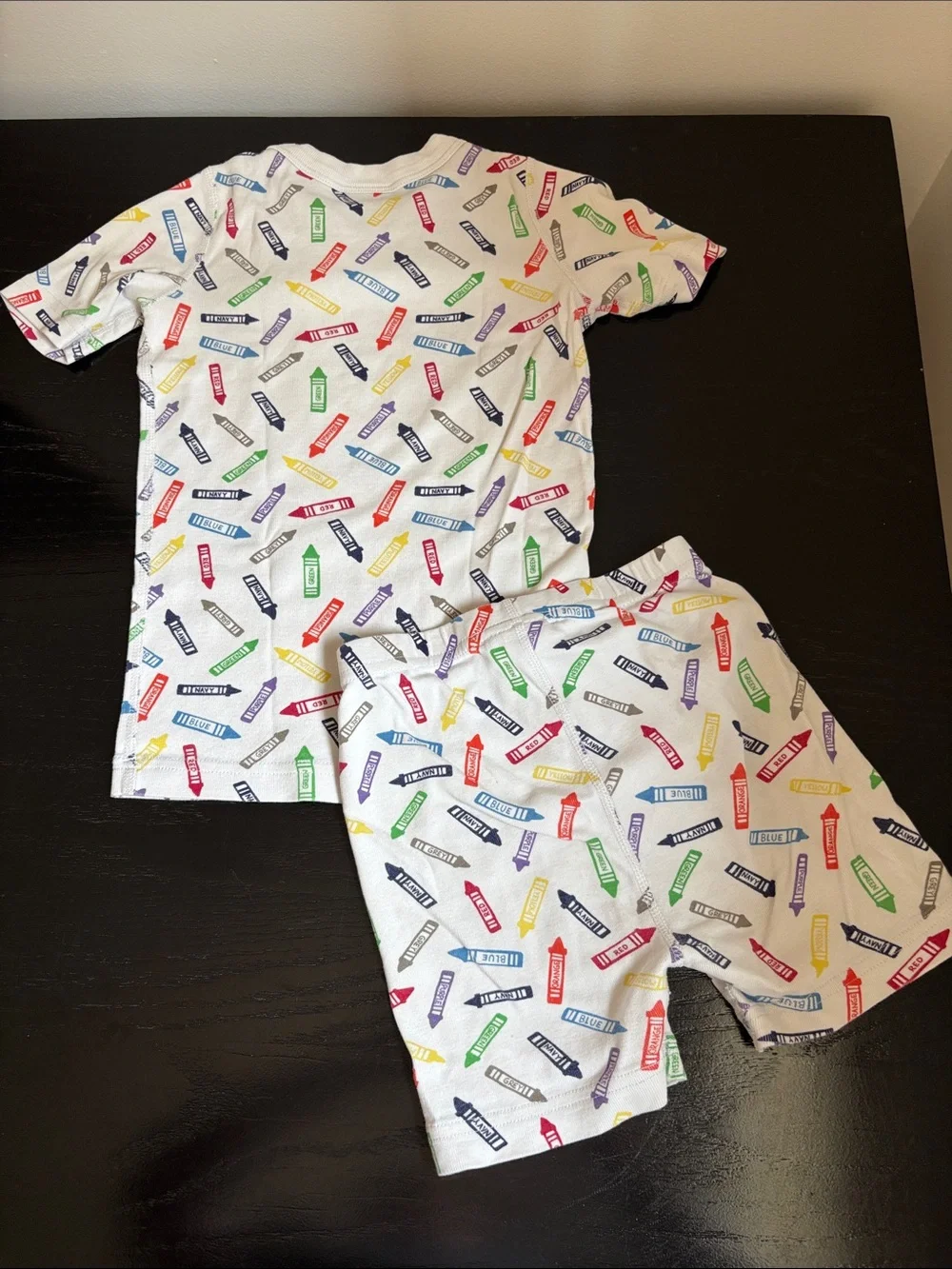 Hanna Andersson White Crayon-Print Organic Cotton Pajama Set size 6-7/ 120cm